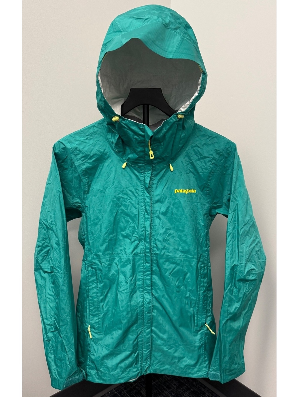 Women’s Small Torrentshell H2NO Emerald Green Hooded Lightweight Rain Jacket